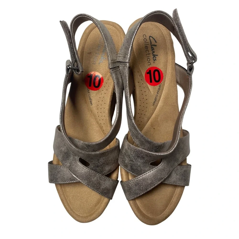 Clark's Collection Rose Style Taupe Metallic Wedge Sandals Women's 10